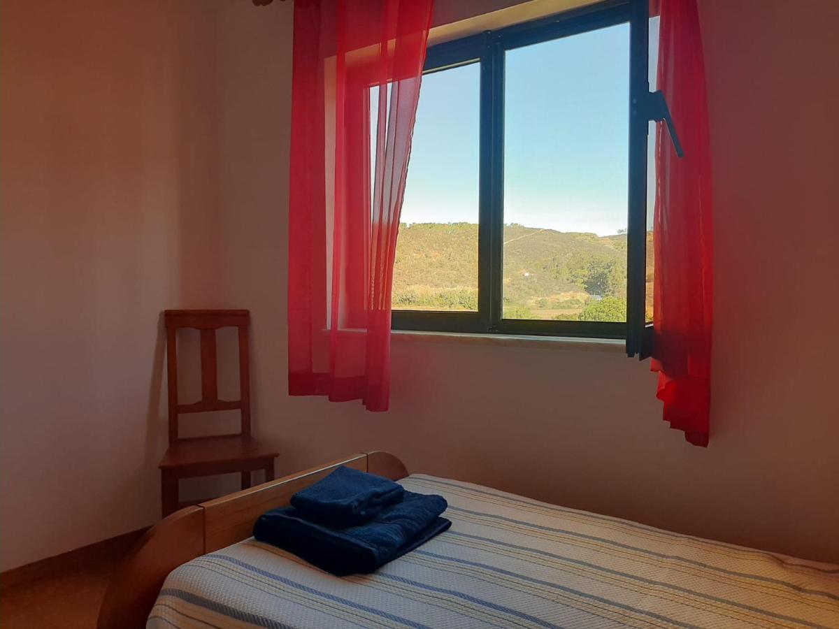 Casa Dos Pais Apartman Odeceixe Kültér fotó