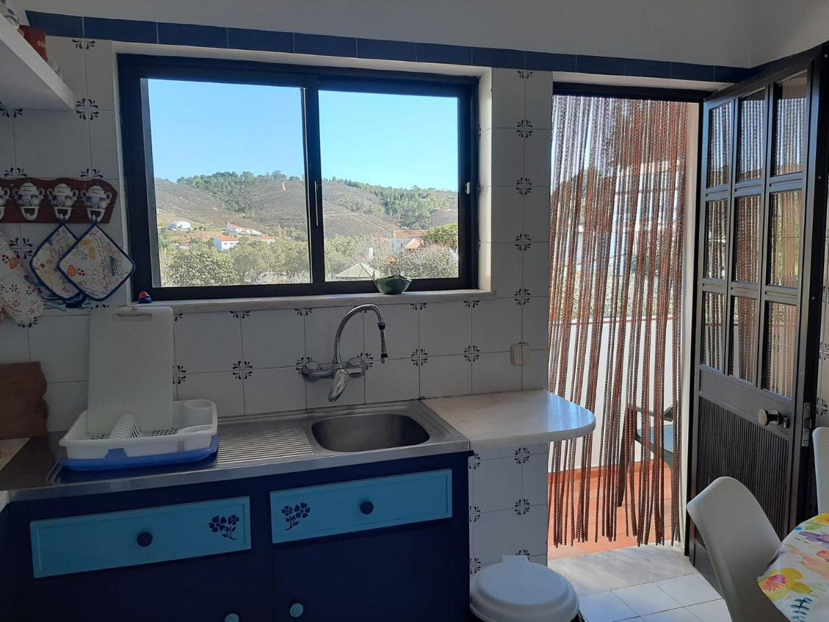 Casa Dos Pais Apartman Odeceixe Kültér fotó